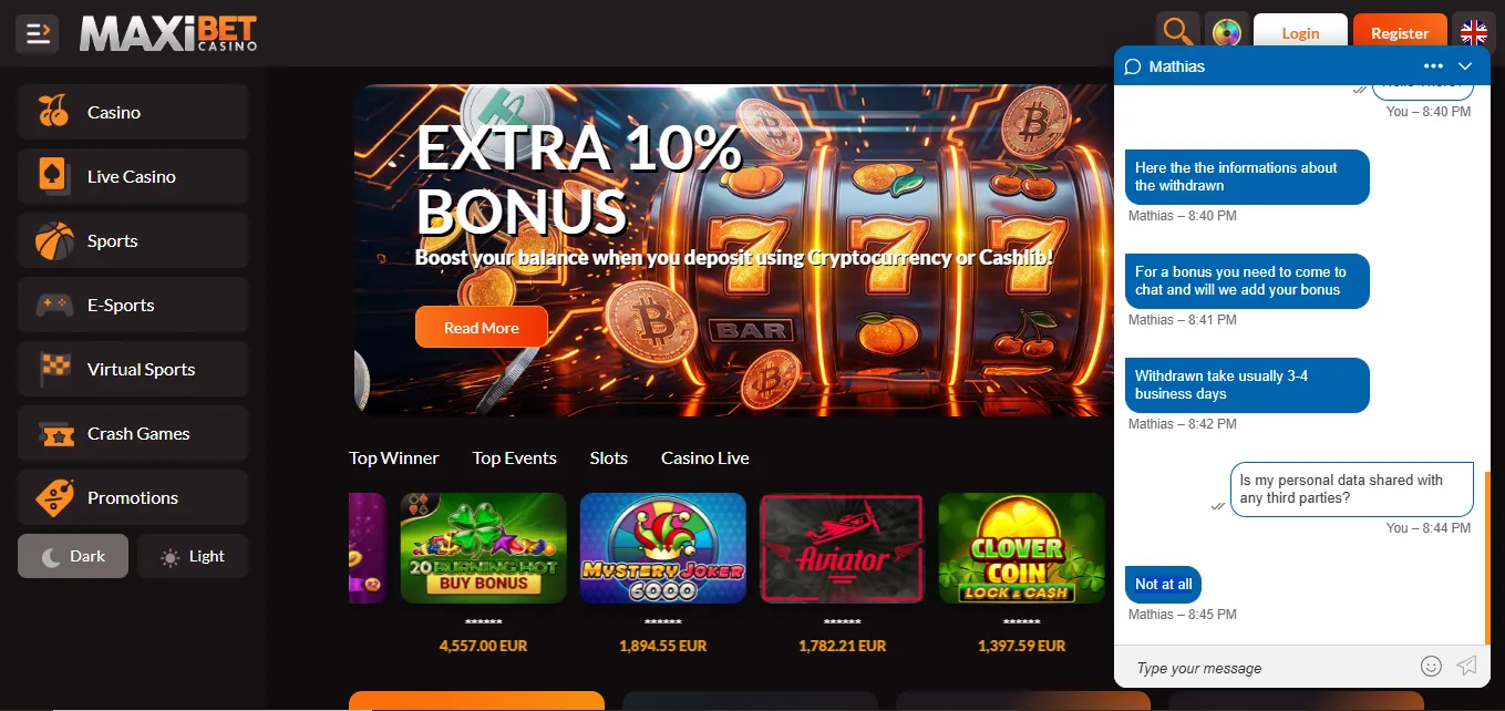Screenshot of Maxibet Casino's live chat support window